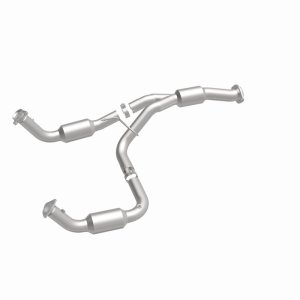 Chevrolet Express 3500 Catalytic Converter - Magnaflow - Direct Fit - `12-`17