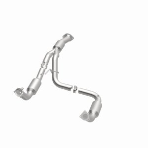 Chevrolet Express 3500 Catalytic Converter - Magnaflow - Direct Fit - `12-`17
