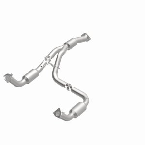 Chevrolet Express 3500 Catalytic Converter - Magnaflow - Direct Fit - `12-`17