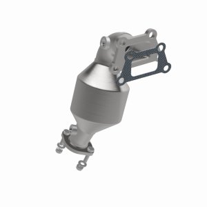 Chevrolet Equinox Catalytic Converter - Magnaflow - California Grade CARB Compliant Direct-Fit - `10-`16