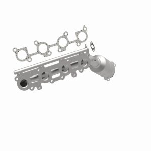Lexus GX470 Catalytic Converter - Magnaflow - California Grade CARB Compliant, Direct-Fit - `05-`09