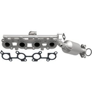 Toyota 4Runner Catalytic Converter - Magnaflow - California Grade CARB Compliant, Direct-Fit - `05-`09