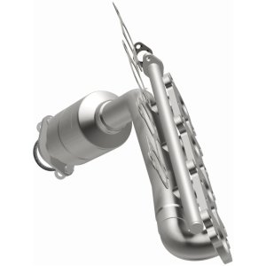 Toyota 4Runner Catalytic Converter - Magnaflow - California Grade CARB Compliant, Direct-Fit - `05-`09