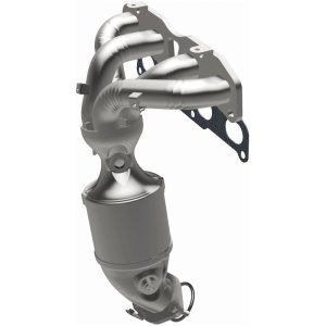 Nissan Rogue Catalytic Converter - Magnaflow - Direct Fit - `08-`15 Nissan Rogue Catalytic Converter - Magnaflow - Direct Fit - `08-`15