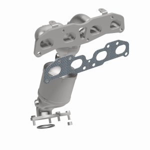 Nissan Rogue Catalytic Converter - Magnaflow - Direct Fit - `08-`15 Nissan Rogue Catalytic Converter - Magnaflow - Direct Fit - `08-`15