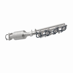 Toyota 4Runner Catalytic Converter - Magnaflow - Direct Fit, CARB Compliant - `05-`09