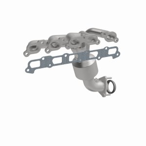 GMC Canyon Catalytic Converter - Magnaflow - California Grade CARB Compliant, Direct Fit - `08-`12