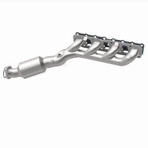 Nissan Armada Performance Exhaust - Magnaflow - Direct-Fit Catalytic Converter - `05-`06
