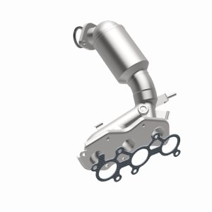 Toyota Sienna Catalytic Converter Direct Fit - Magnaflow - California Grade CARB Compliant - `11-`15