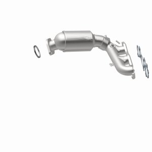 Toyota Sienna Catalytic Converter - Magnaflow - Direct Fit - 2011