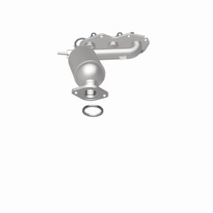 Toyota Sienna Catalytic Converter - Magnaflow - Direct Fit - 2011