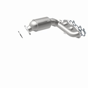 Toyota Sienna Catalytic Converter - Magnaflow - Direct Fit - 2011