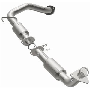 Toyota Sequoia Catalytic Converter - Magnaflow - CARB Compliant Direct-Fit - `08-`17