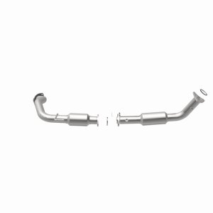 Toyota Sequoia Catalytic Converter - Magnaflow - CARB Compliant Direct-Fit - `08-`17
