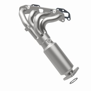 Nissan Frontier Catalytic Converter - Magnaflow - Direct Fit - `05-`16