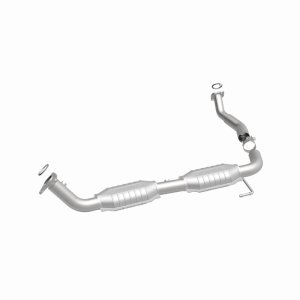 Toyota Sequoia Catalytic Converter - Magnaflow - California Direct-Fit - `08-`09