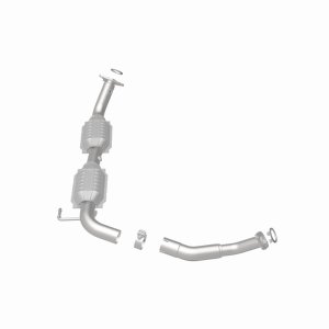 Toyota Sequoia Catalytic Converter - Magnaflow - California Direct-Fit - `08-`09