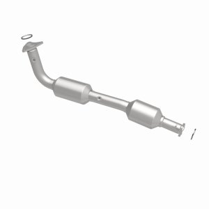 Toyota Tundra Catalytic Converter - Magnaflow - California Grade CARB Compliant Direct-Fit - `07-`09