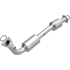 Toyota Sequoia Catalytic Converter - Magnaflow - CARB Compliant Direct-Fit - `08-`17 Toyota Sequoia Catalytic Converter - Magnaflow - CARB Compliant Direct-Fit - `08-`17