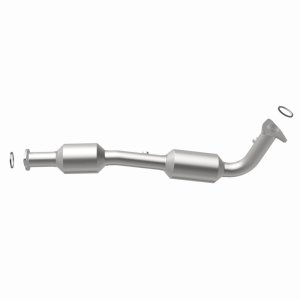 Toyota Sequoia Catalytic Converter - Magnaflow - CARB Compliant Direct-Fit - `08-`17