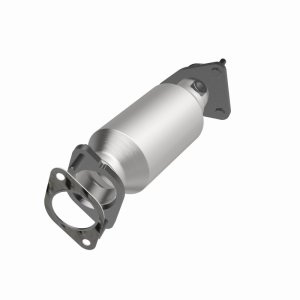 Nissan Xterra Catalytic Converter - Magnaflow - California Grade CARB Compliant Direct-Fit - `07-`15