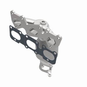 Kia Sedona Catalytic Converter - Magnaflow - California Grade CARB Compliant - `06-`10