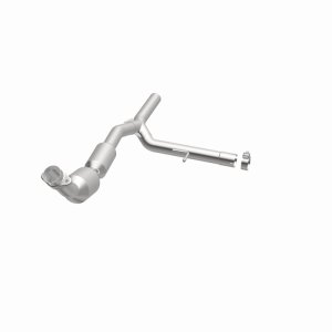Ford F-150 Catalytic Converter - Magnaflow - Direct Fit - 2004