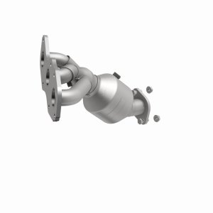 Toyota RAV4 Catalytic Converter - Magnaflow - California Grade CARB Compliant Direct-Fit - `06-`12