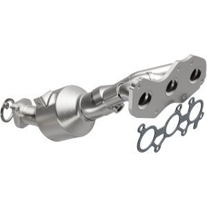 Toyota RAV4 Catalytic Converter - Magnaflow - California Grade CARB Compliant Direct-Fit - `06-`12