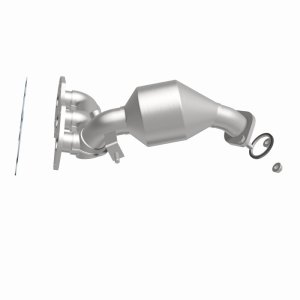 Toyota Sienna Catalytic Converter - Magnaflow - California Direct-Fit - `07-`10