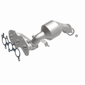 Toyota Sienna Catalytic Converter - Magnaflow - California Direct-Fit - `07-`10