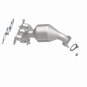 Toyota Sienna Catalytic Converter - Magnaflow - California Direct-Fit - `07-`10