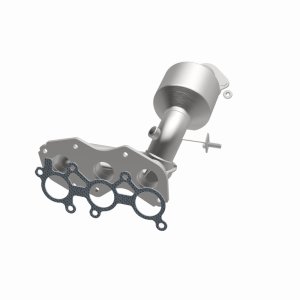 Toyota Sienna Catalytic Converter - Magnaflow - California Direct-Fit - `07-`10