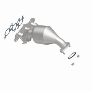 Toyota Sienna Catalytic Converter - Magnaflow - California Direct-Fit - `07-`10