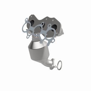 Toyota Highlander Catalytic Converter - Magnaflow - Direct Fit, California Grade, CARB Compliant - `08-`13