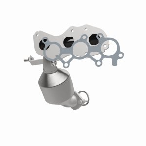 Toyota Sienna Catalytic Converter - Magnaflow - Direct Fit, California Grade, CARB Compliant - `07-`11