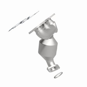 Toyota Sienna Catalytic Converter - Magnaflow - Direct Fit, California Grade, CARB Compliant - `07-`11