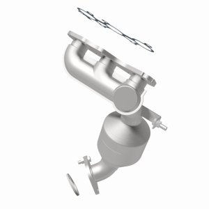Toyota Sienna Catalytic Converter - Magnaflow - Direct Fit, California Grade, CARB Compliant - `07-`11