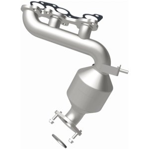 Toyota Sienna Catalytic Converter - Magnaflow - California Grade CARB Compliant Direct-Fit - `04-`06