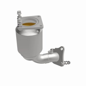 Nissan Pathfinder Catalytic Converter - Direct Fit - Magnaflow - California Grade CARB Compliant - `13-`14