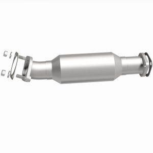 Hyundai Santa Fe Catalytic Converter - Magnaflow - Direct Fit, California Grade CARB Compliant - `07-`09