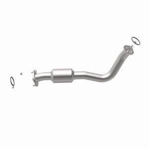 Toyota RAV4 Catalytic Converter - Magnaflow - California Grade CARB Compliant Direct-Fit - `13-`16