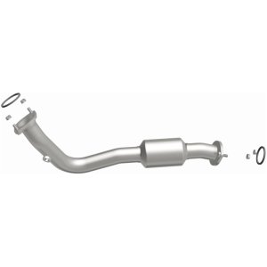 Toyota RAV4 Catalytic Converter - Magnaflow - California Grade CARB Compliant Direct-Fit - `13-`16