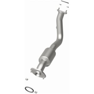 Toyota RAV4 Catalytic Converter - Magnaflow - California Grade CARB Compliant Direct-Fit - `13-`16