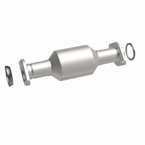 Toyota Sienna Catalytic Converter - Magnaflow - Direct Fit, California Grade CARB Compliant - `11-`15