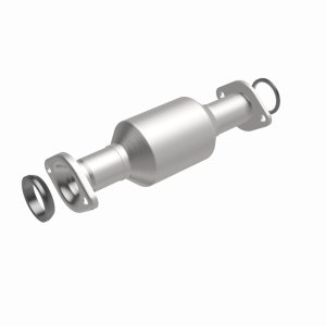 Toyota Sienna Catalytic Converter - Magnaflow - Direct Fit, California Grade CARB Compliant - `11-`15