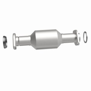 Toyota Sienna Catalytic Converter - Magnaflow - Direct Fit, California Grade CARB Compliant - `11-`15