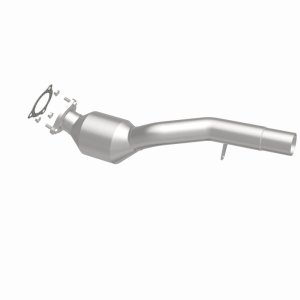 Porsche Cayenne Catalytic Converter - Magnaflow - Direct Fit, CARB Compliant - `10-`11