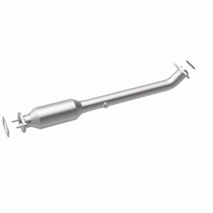 Nissan Frontier Catalytic Converter - Magnaflow - California Grade CARB Compliant - `05-`16