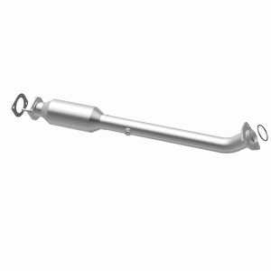 Nissan Frontier Catalytic Converter - Magnaflow - California Grade CARB Compliant - `05-`16